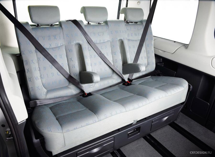  Renault Trafic Generation 2006 года  (фото 9 из 26)